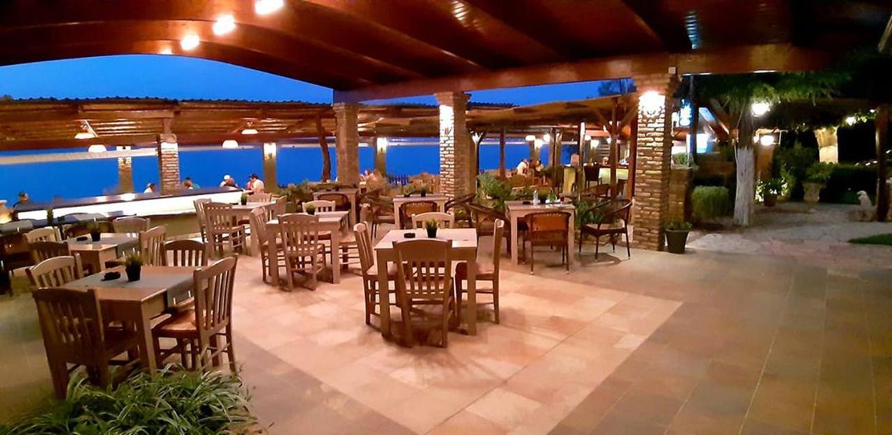 Castella Beach Alissos Luaran gambar