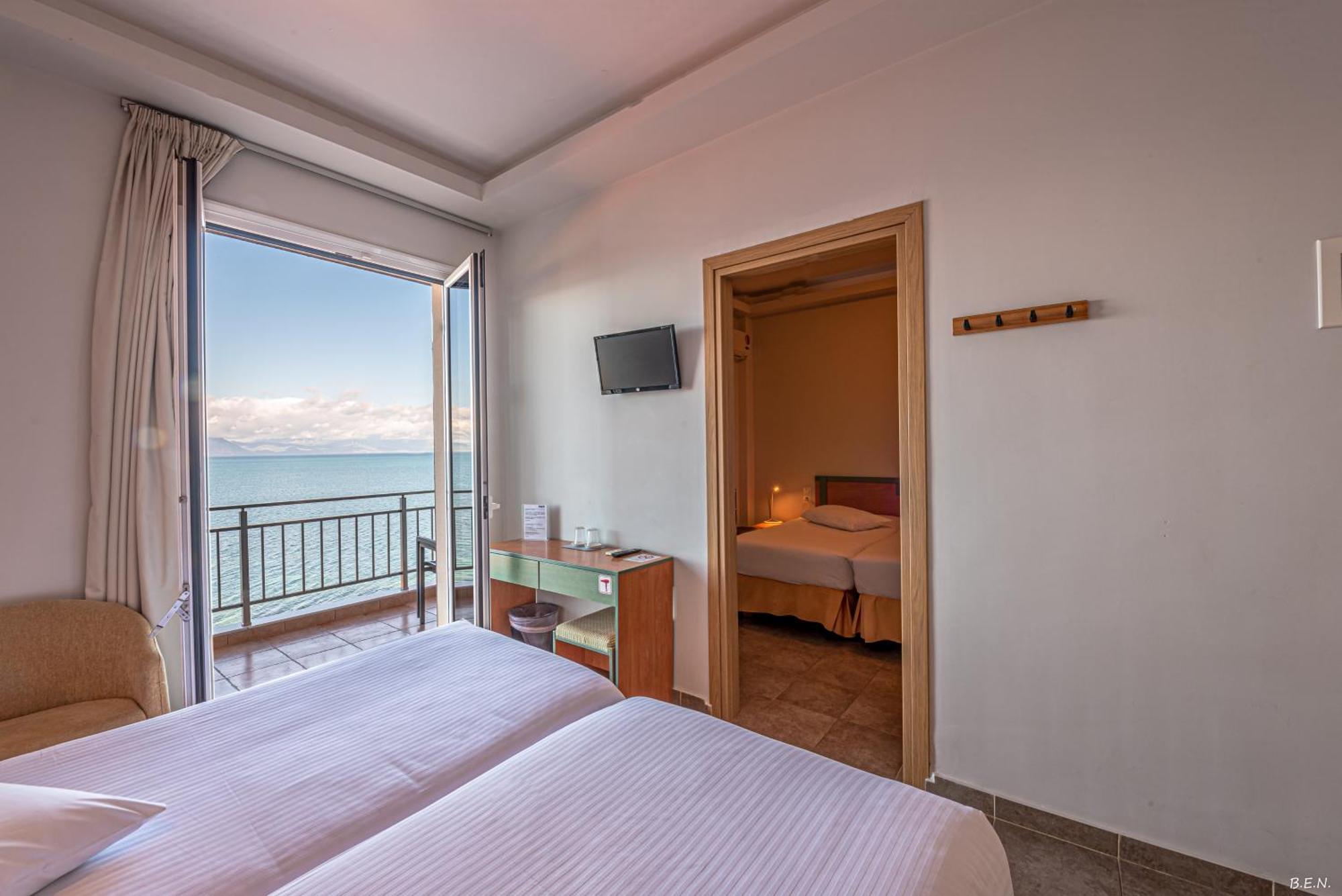 Castella Beach Alissos Luaran gambar