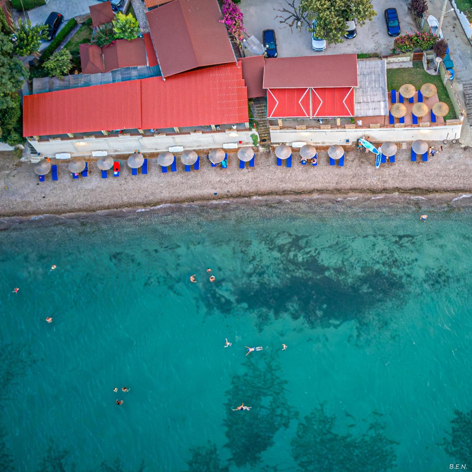 Castella Beach Alissos Luaran gambar
