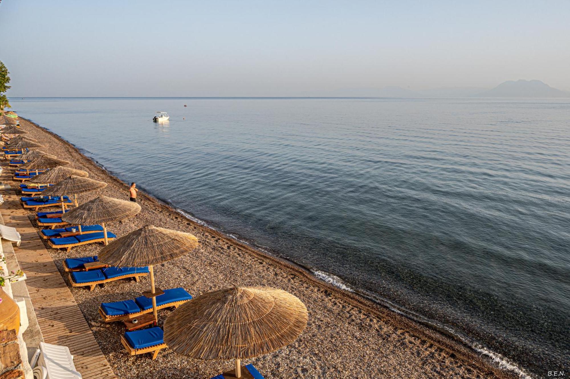 Castella Beach Alissos Luaran gambar