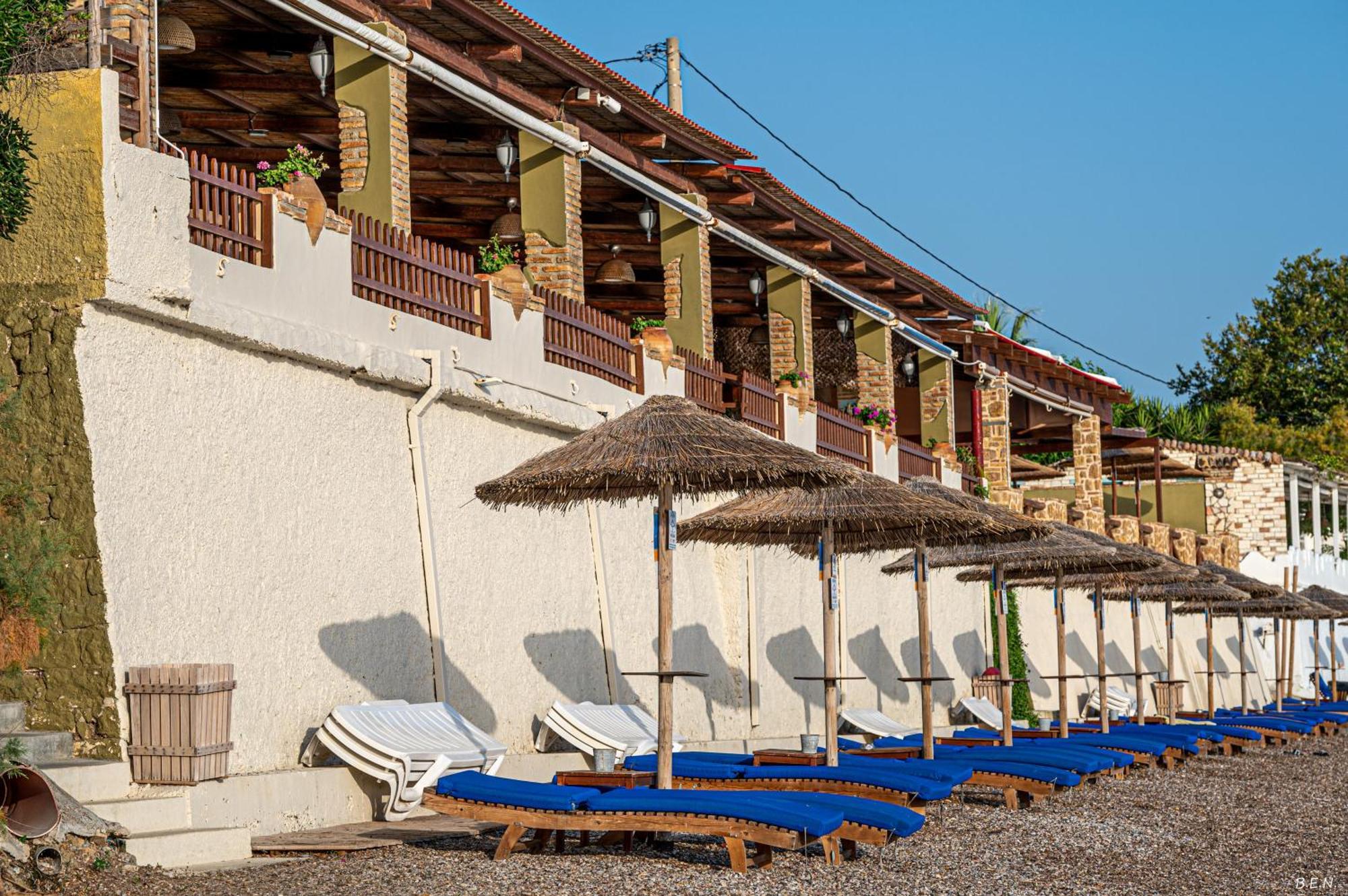 Castella Beach Alissos Luaran gambar