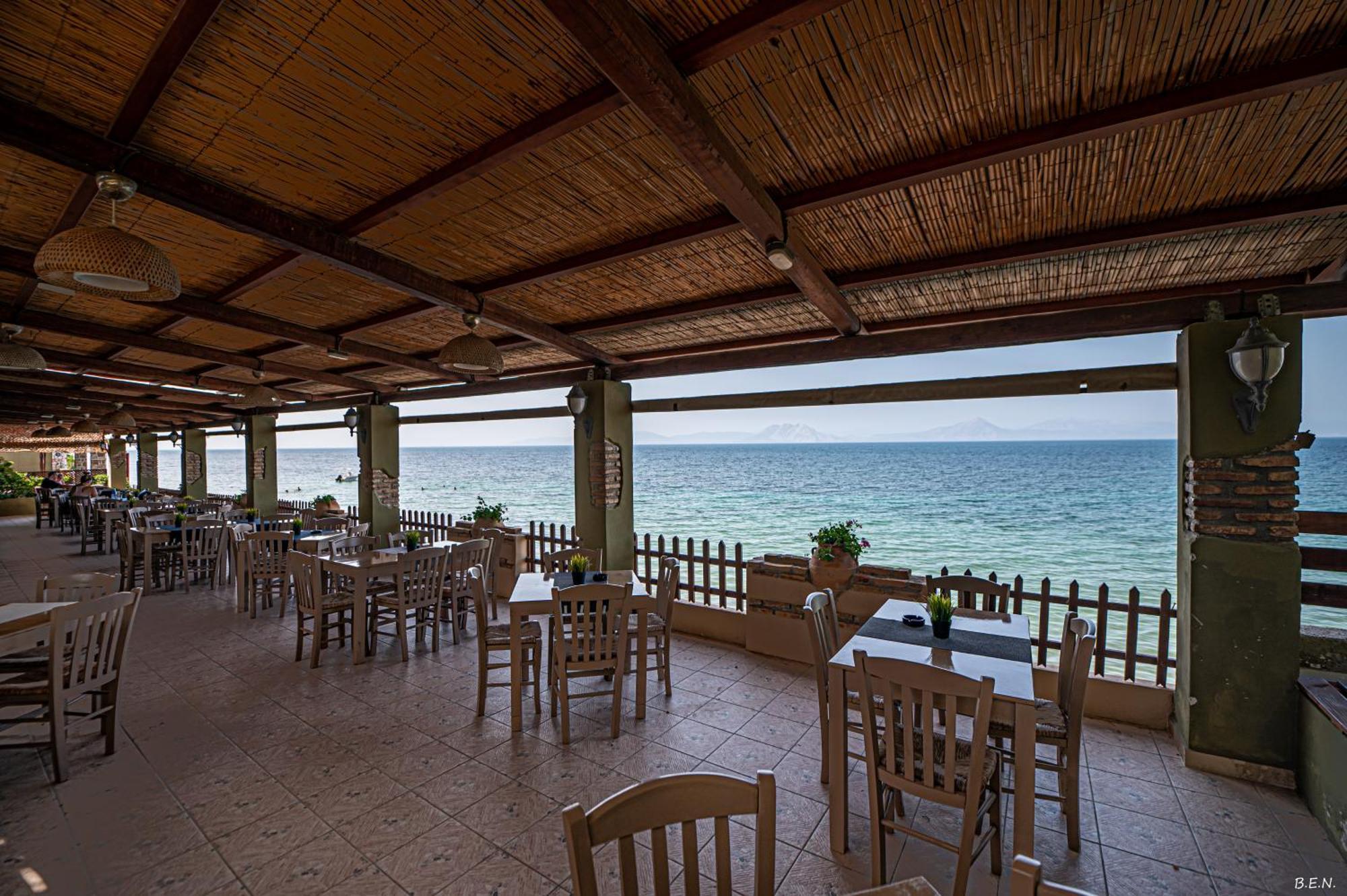 Castella Beach Alissos Luaran gambar