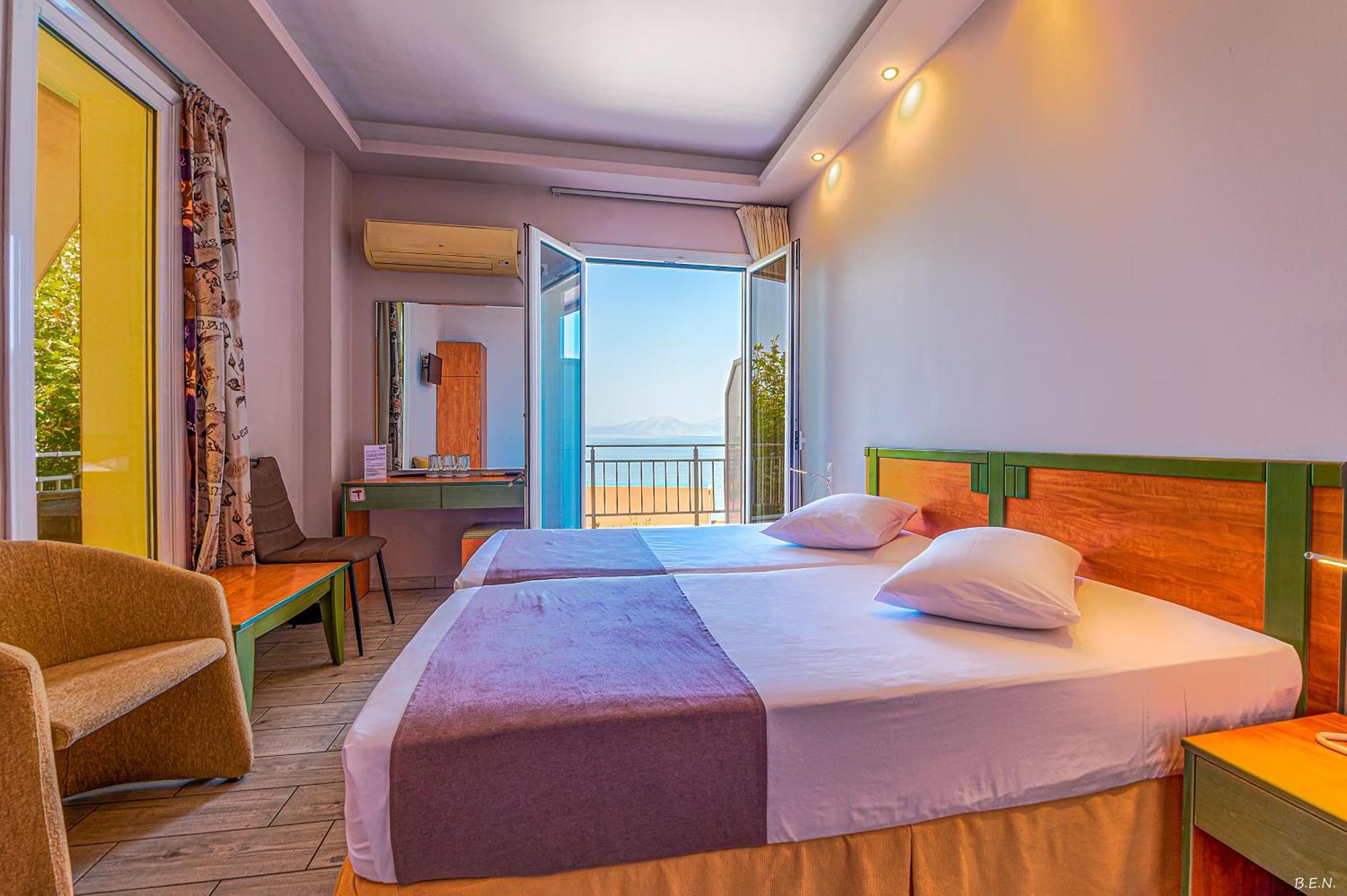 Castella Beach Alissos Luaran gambar